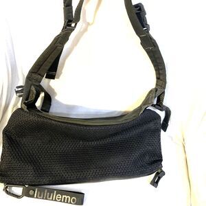 Lululemon All Hours Belt Bag Fanny Pack Mesh Expandable Crossbody Sling Pack